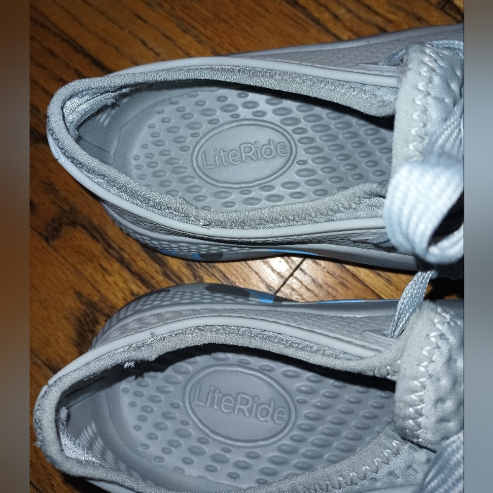 CROCS LITE RIDE COLOR GRAY - Picture 9 of 9